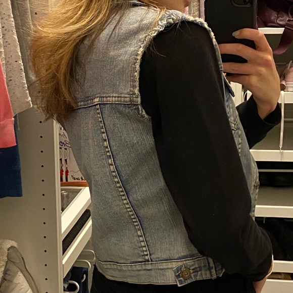 Jean jacket - Picture 4 of 4